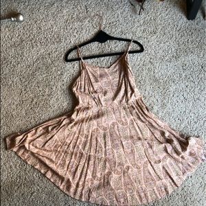 peach paisley print dress